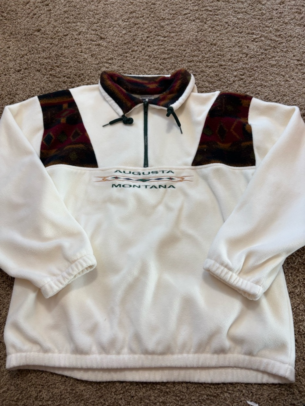 Vintage Cityscape White Pullover Fleece with Maroon Patterned Accents Fall